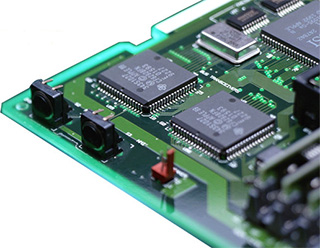 Assemblage circuits imprimes